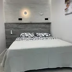 Διαμέρισμα Geranios Paradise *