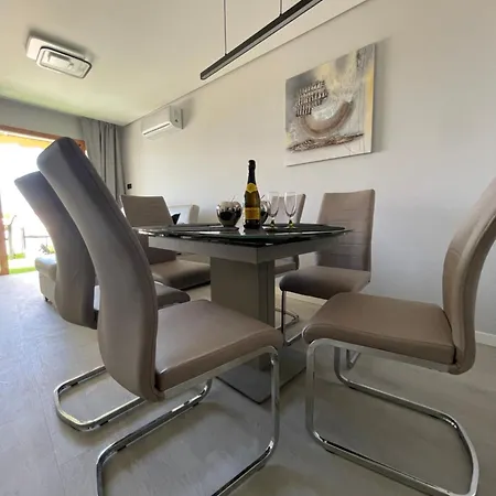 Apartamento Geranios Paradise